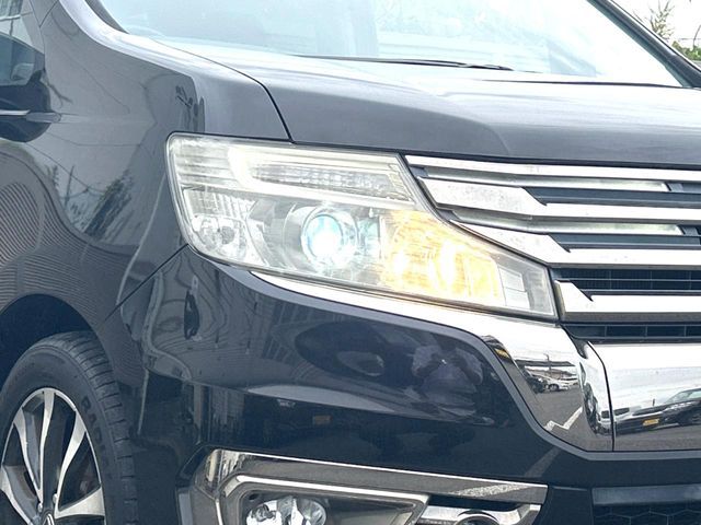 HONDA STEPWAGON SPADA 2012