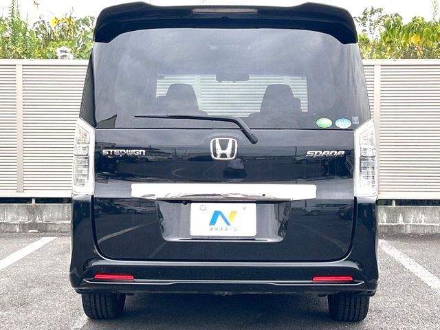 HONDA STEPWAGON SPADA 2012