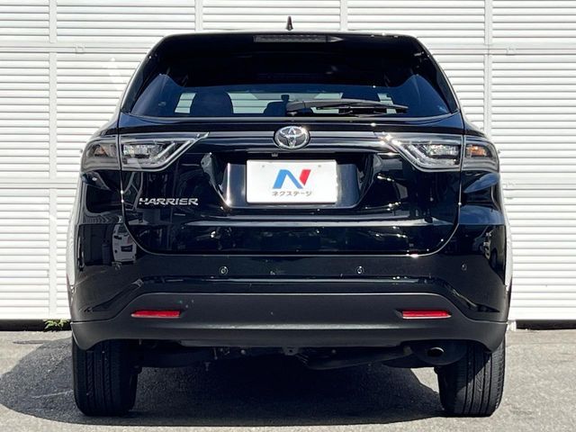 TOYOTA HARRIER 2WD 2016