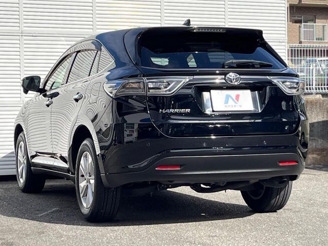 TOYOTA HARRIER 2WD 2016