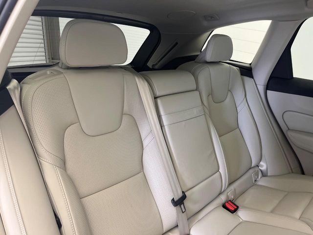 VOLVO VOLVO XC60 2020