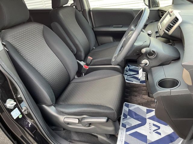 HONDA FREED Spike 2012