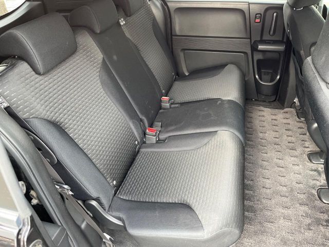 HONDA FREED Spike 2012