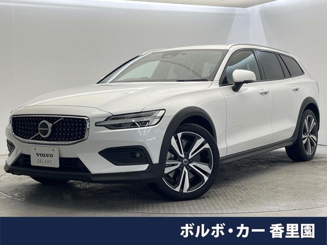 VOLVO VOLVO V60 CROSS COUNTRY 2022