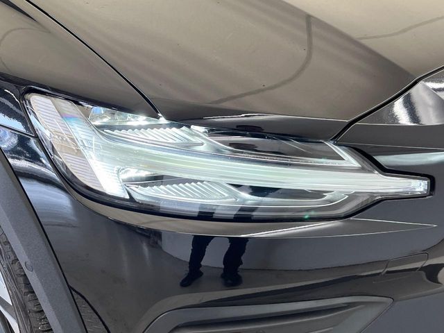 VOLVO VOLVO V60 CROSS COUNTRY 2022