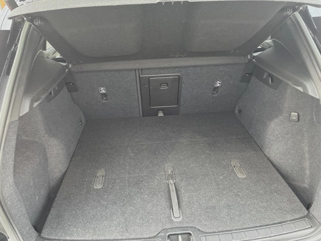 VOLVO VOLVO XC40 2022