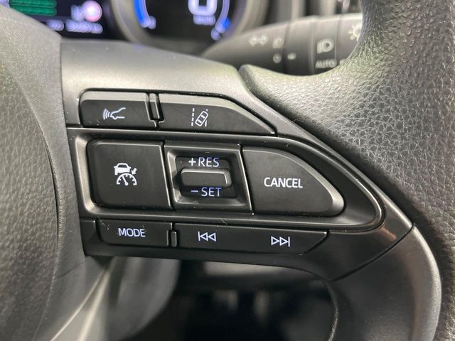 TOYOTA YARIS HYBRID 2020