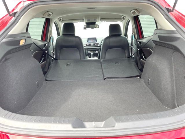 MAZDA AXELA SPORTS 2017