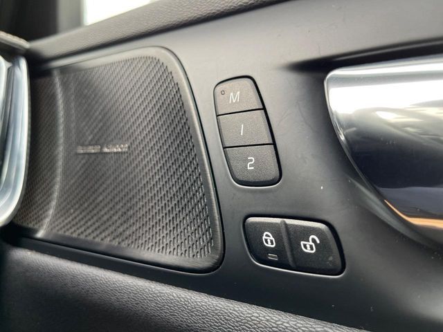 VOLVO VOLVO V60 2019