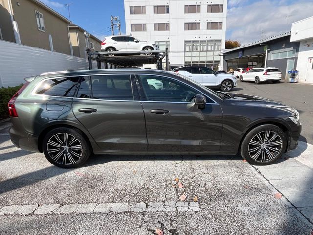 VOLVO VOLVO V60 2019