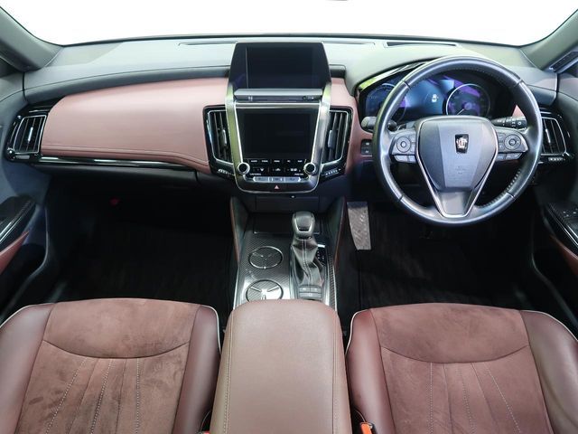 TOYOTA CROWN sedan hybrid 2018