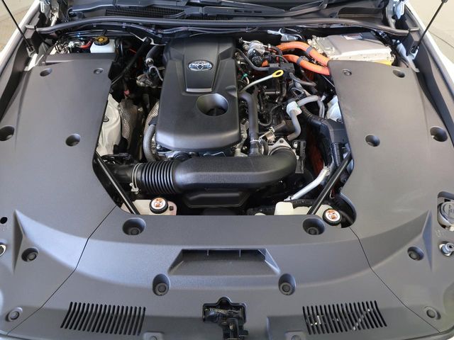 TOYOTA CROWN sedan hybrid 2018