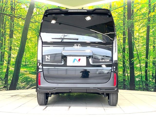 HONDA N BOX CUSTOM 2025