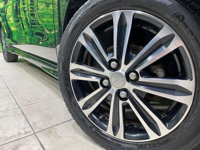 DAIHATSU TANTO CUSTOM 2016