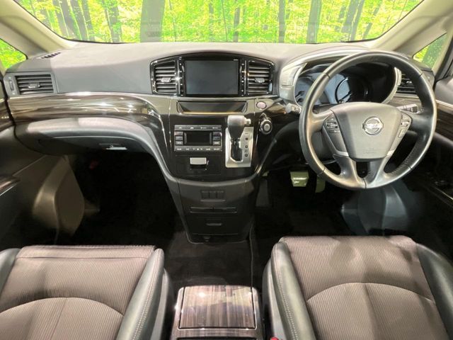 NISSAN ELGRAND 2015
