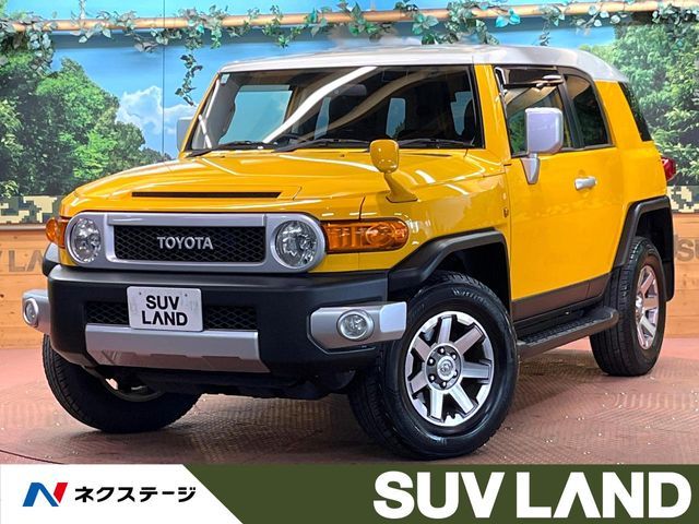 TOYOTA FJ CRUISER 4WD 2015