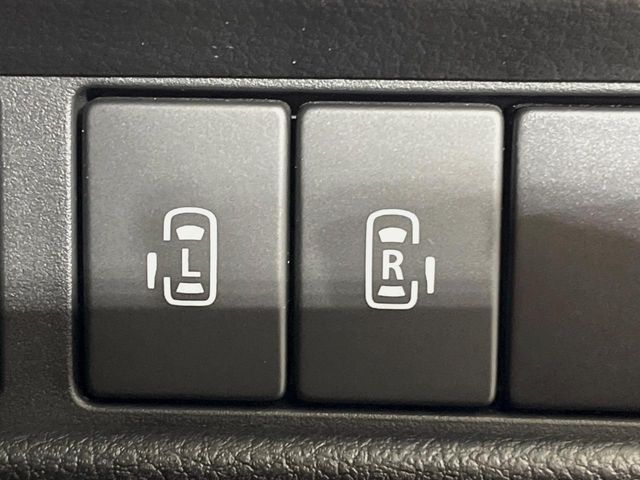 SUZUKI Spacia GEAR 2023