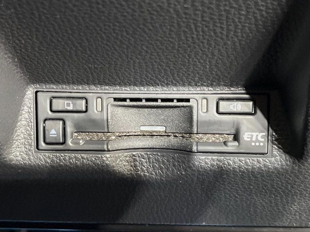 TOYOTA YARIS CROSS 2025