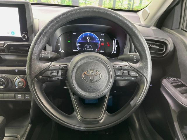 TOYOTA YARIS CROSS 2025