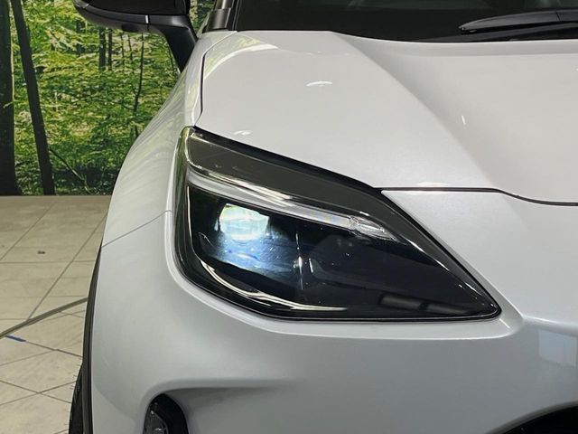 TOYOTA YARIS CROSS 2025