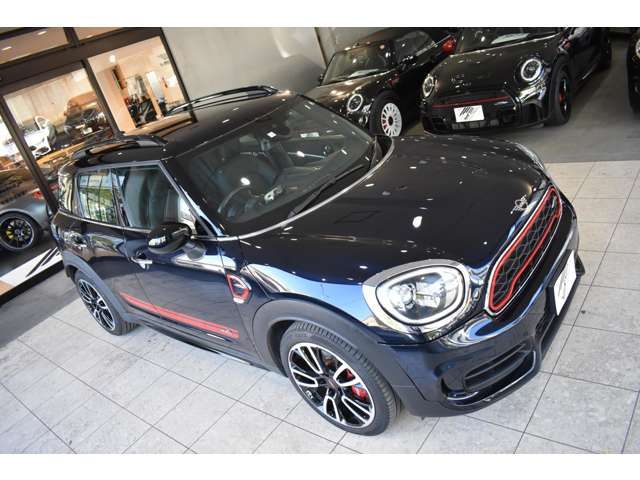 BMW MINI CROSSOVER 2020