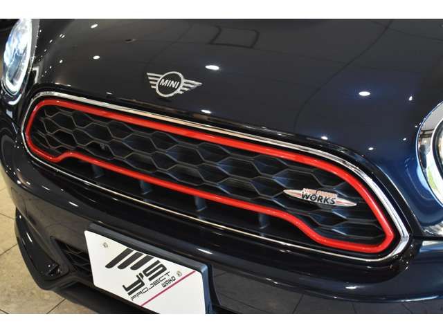 BMW MINI CROSSOVER 2020