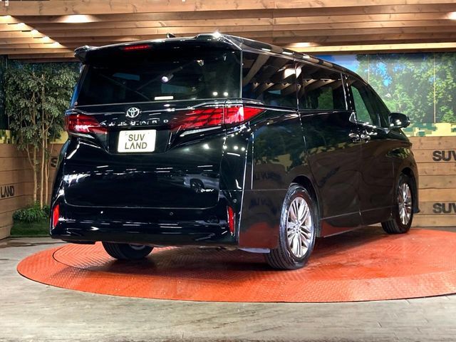 TOYOTA ALPHARD hybrid 2024