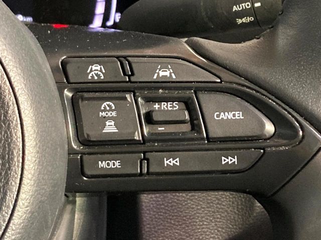 TOYOTA YARIS CROSS 2025