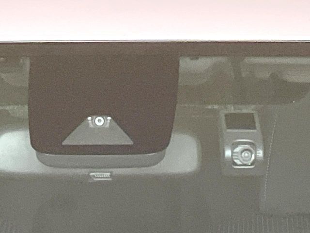 TOYOTA PRIUS Alpha 2018