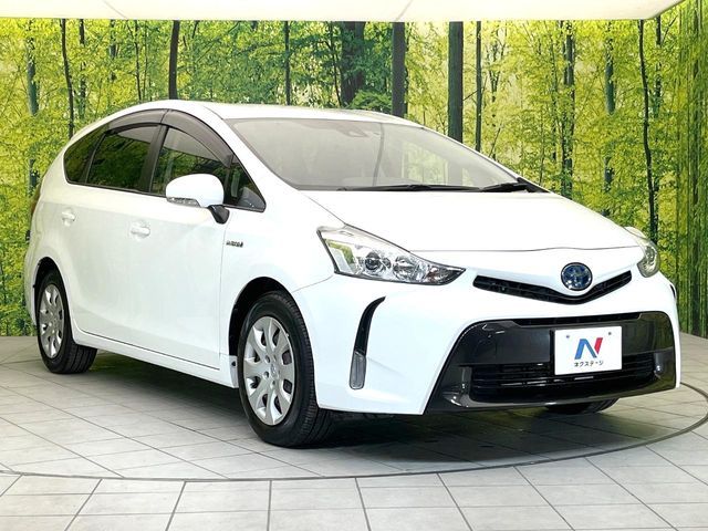 TOYOTA PRIUS Alpha 2018
