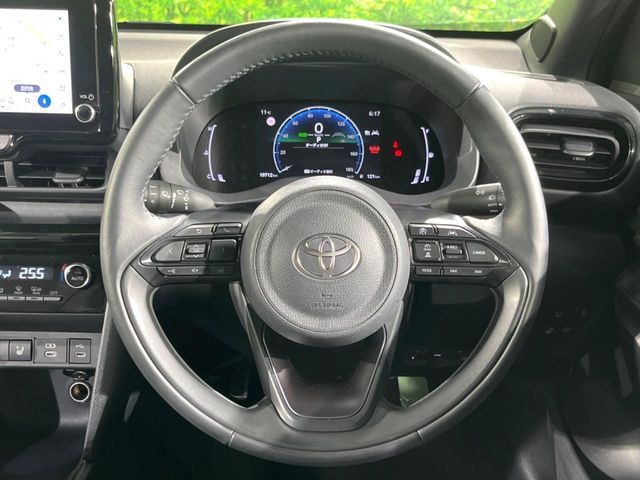 TOYOTA YARIS CROSS 2025