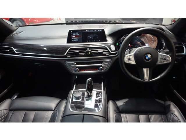 BMW BMW 7series 2021