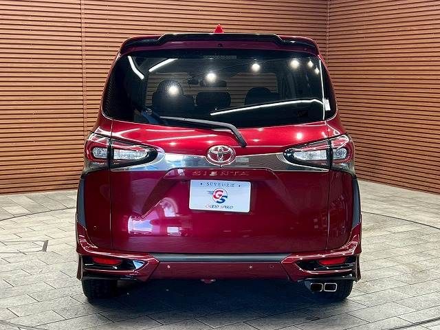 TOYOTA SIENTA 2019