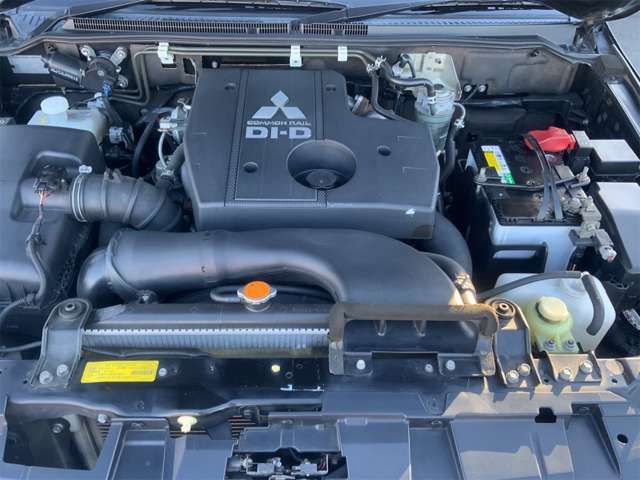 MITSUBISHI PAJERO wagon 2012