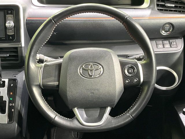 TOYOTA SIENTA 2019