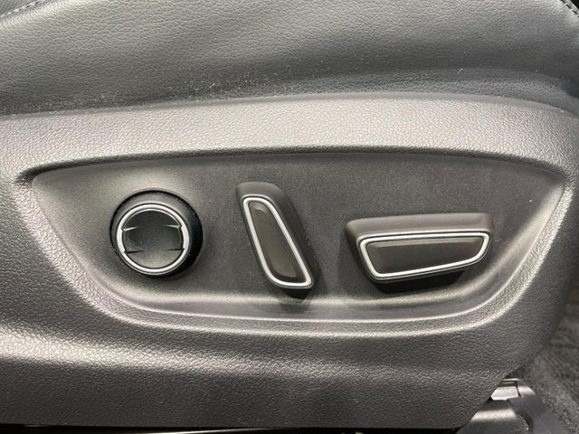 TOYOTA PRIUS PHV 2017