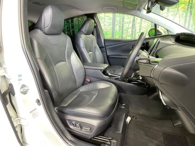 TOYOTA PRIUS PHV 2017