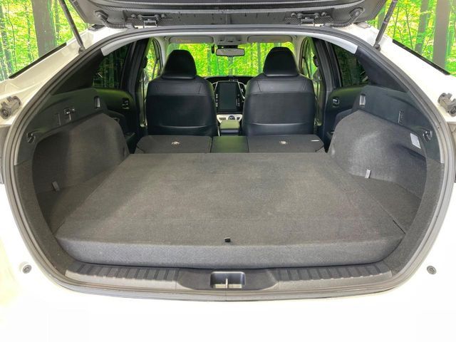 TOYOTA PRIUS PHV 2017