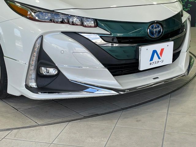 TOYOTA PRIUS PHV 2017