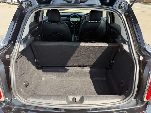 BMW MINI COOPER D 5DOOR 2018