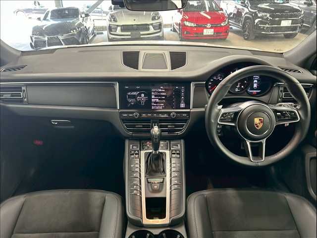 PORSCHE PORSCHE Macan 2020