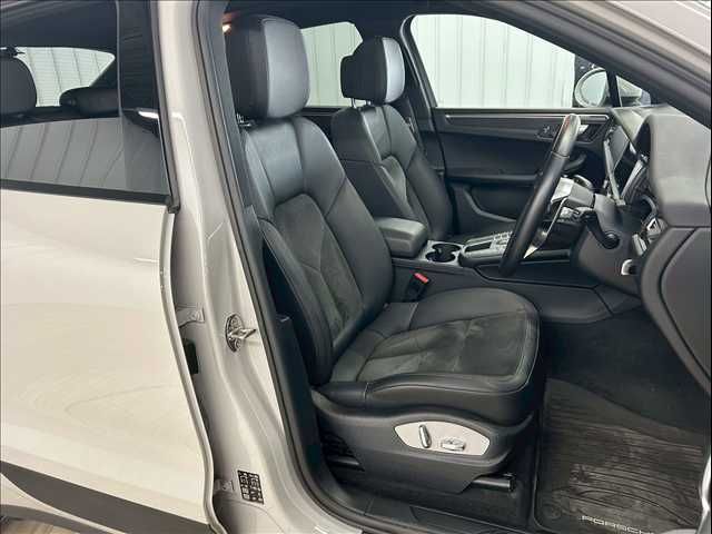 PORSCHE PORSCHE Macan 2020