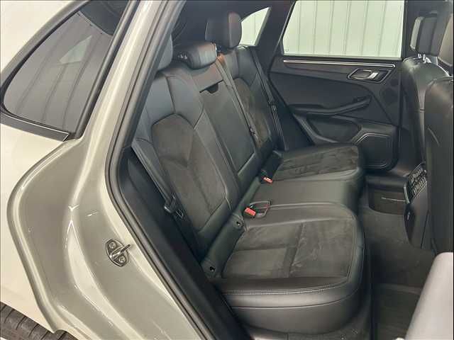 PORSCHE PORSCHE Macan 2020