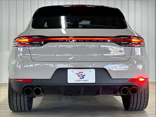 PORSCHE PORSCHE Macan 2020