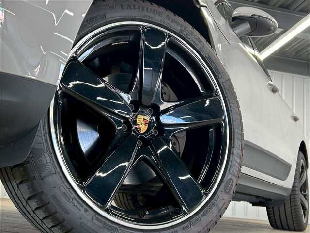 PORSCHE PORSCHE Macan 2020