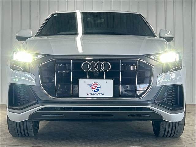 AUDI AUDI Q8 2022