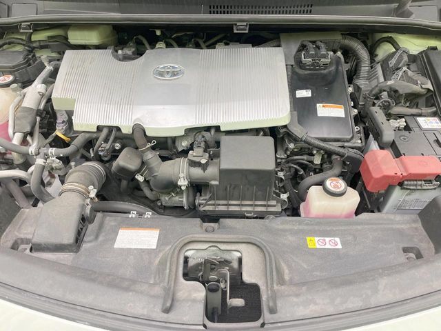 TOYOTA PRIUS PHV 2017