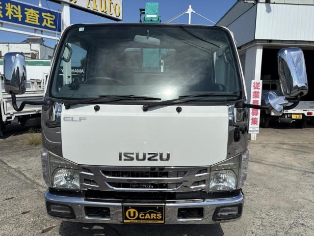 ISUZU ELF 2009