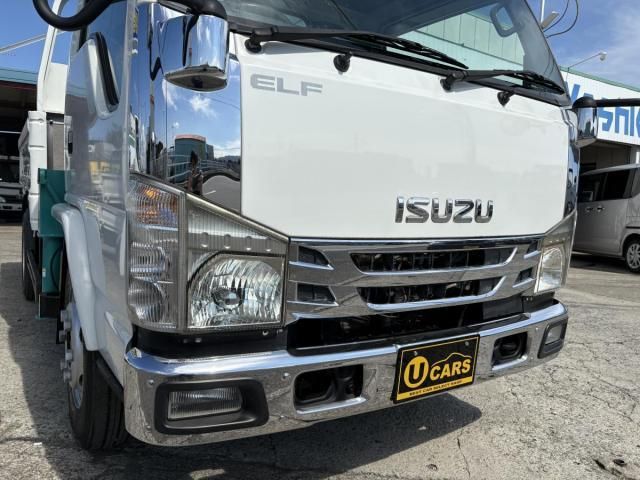 ISUZU ELF 2009