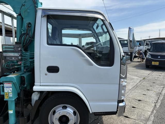 ISUZU ELF 2009